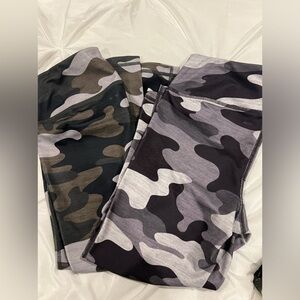 REEBOK CAMO WORKOUT PANTS SIZE XS - 2 PACK